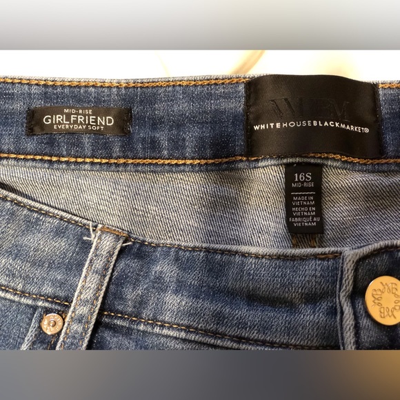 WHBM Girlfriend Jeans - Picture 3 of 6